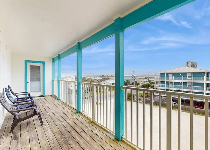 Darling W A Loft Free Wifi Balcony Shared Pool & Access *